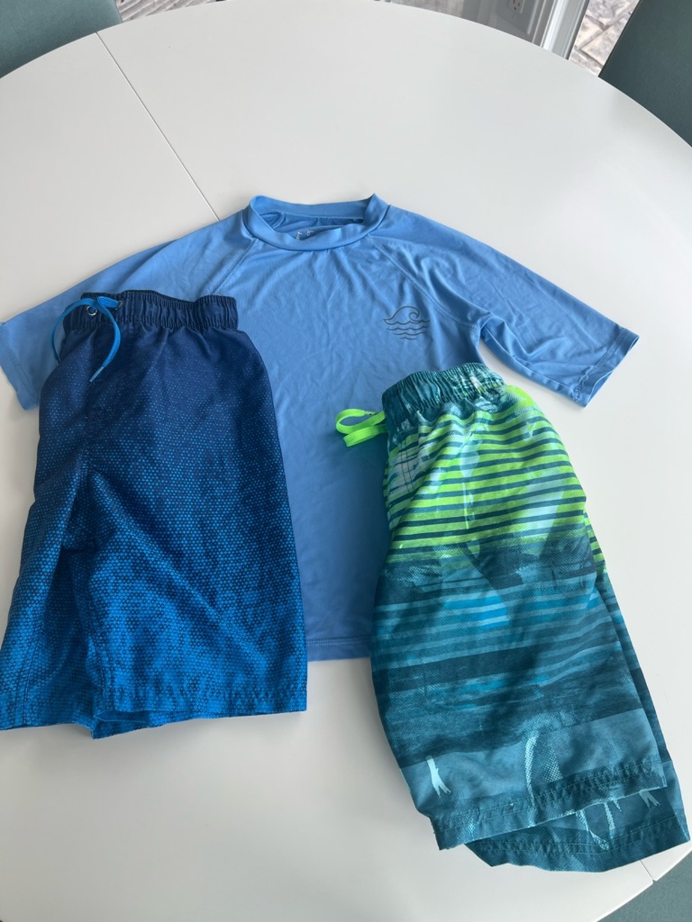 Bundle of 3 Boys size 10 Swim - SPF Shirt (Art Class) 2 Swim Trunks Under Armour